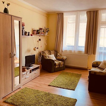 Victoria Apartman Eger Exteriör bild